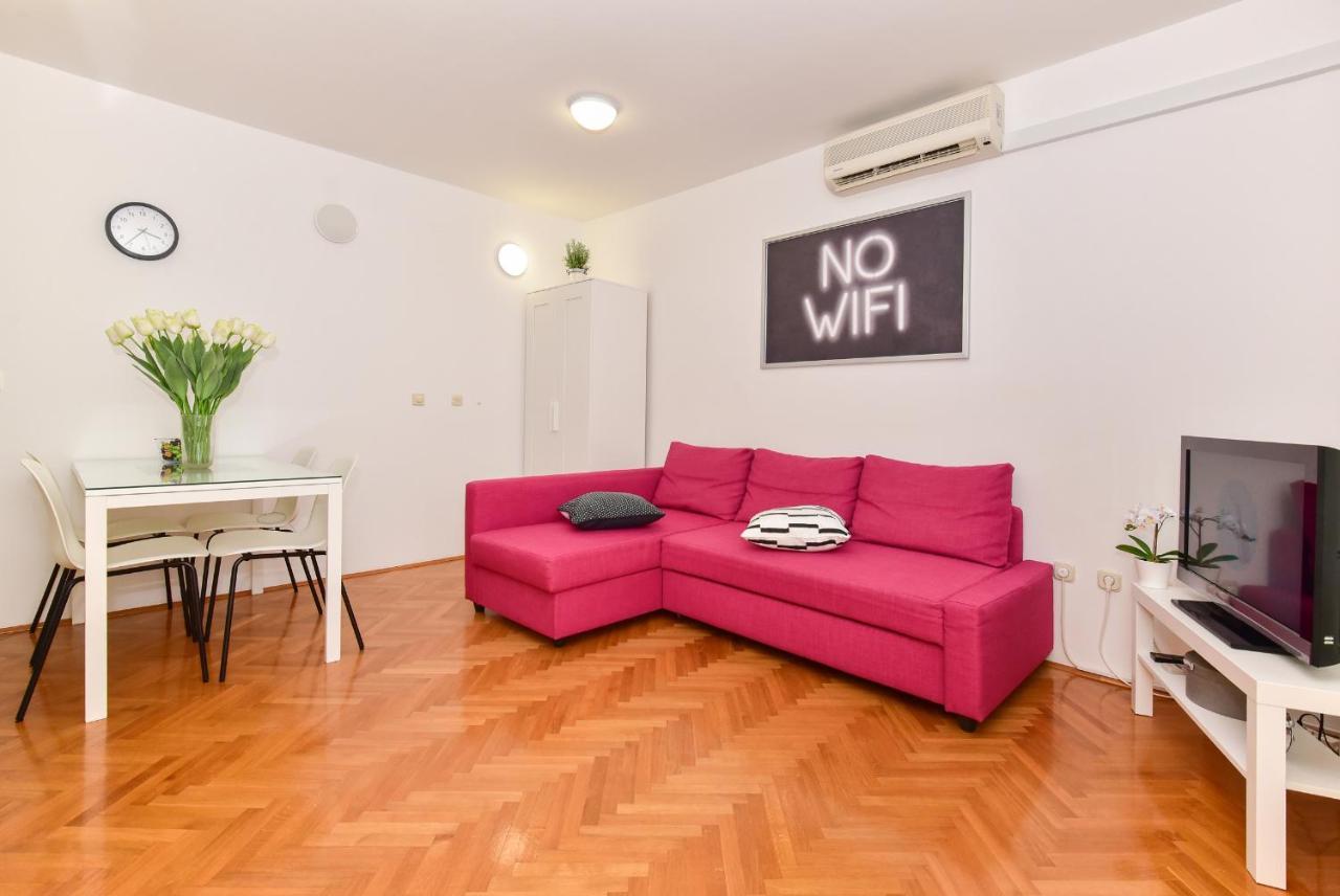 Heart Of Makarska Apartment Exterior photo